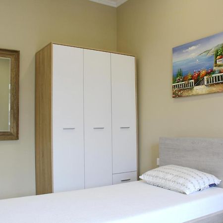 2V1 - Myslym Shyri Appartement Tirana Buitenkant foto