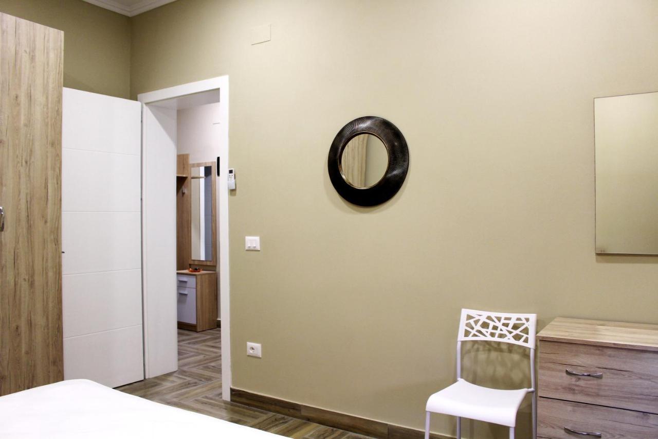 2V1 - Myslym Shyri Appartement Tirana Buitenkant foto