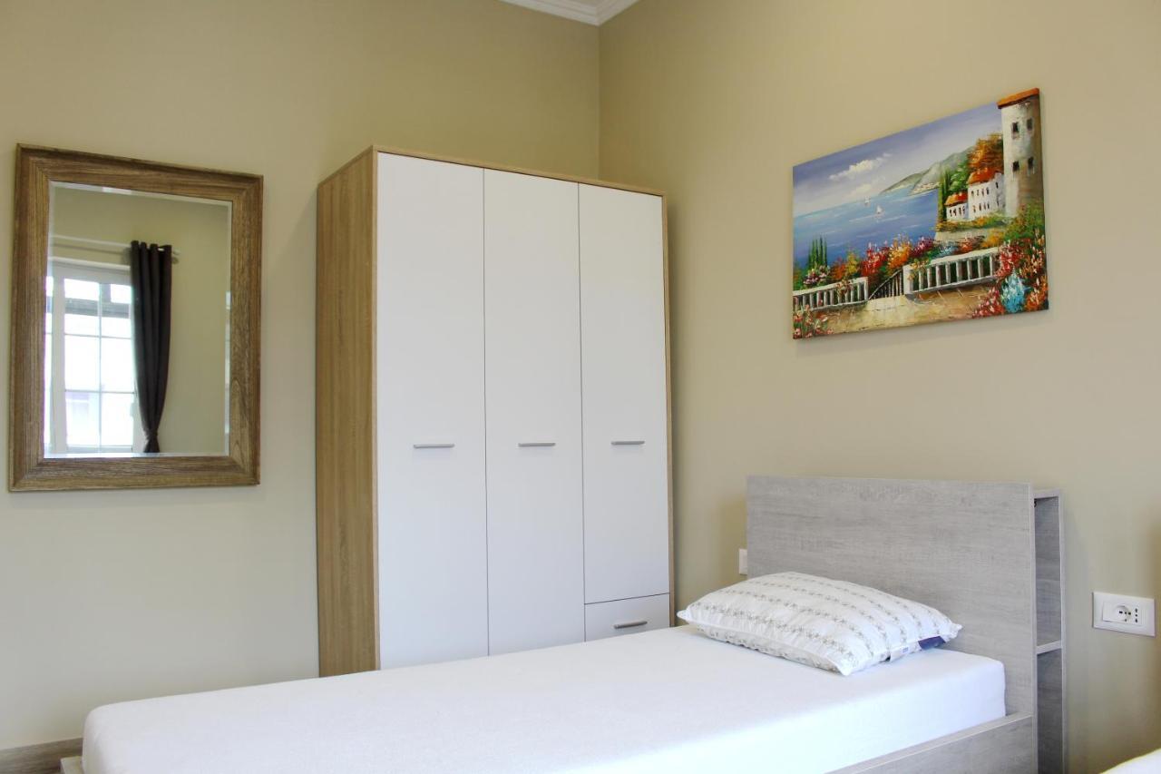 2V1 - Myslym Shyri Appartement Tirana Buitenkant foto