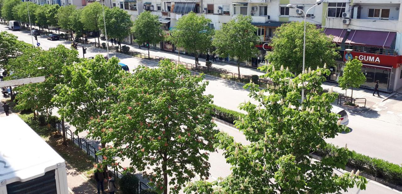 2V1 - Myslym Shyri Appartement Tirana Buitenkant foto